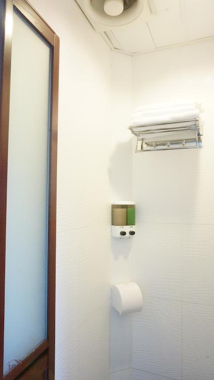 הונג קונג Kowloon Mongkok 1812 Guest House מראה חיצוני תמונה
