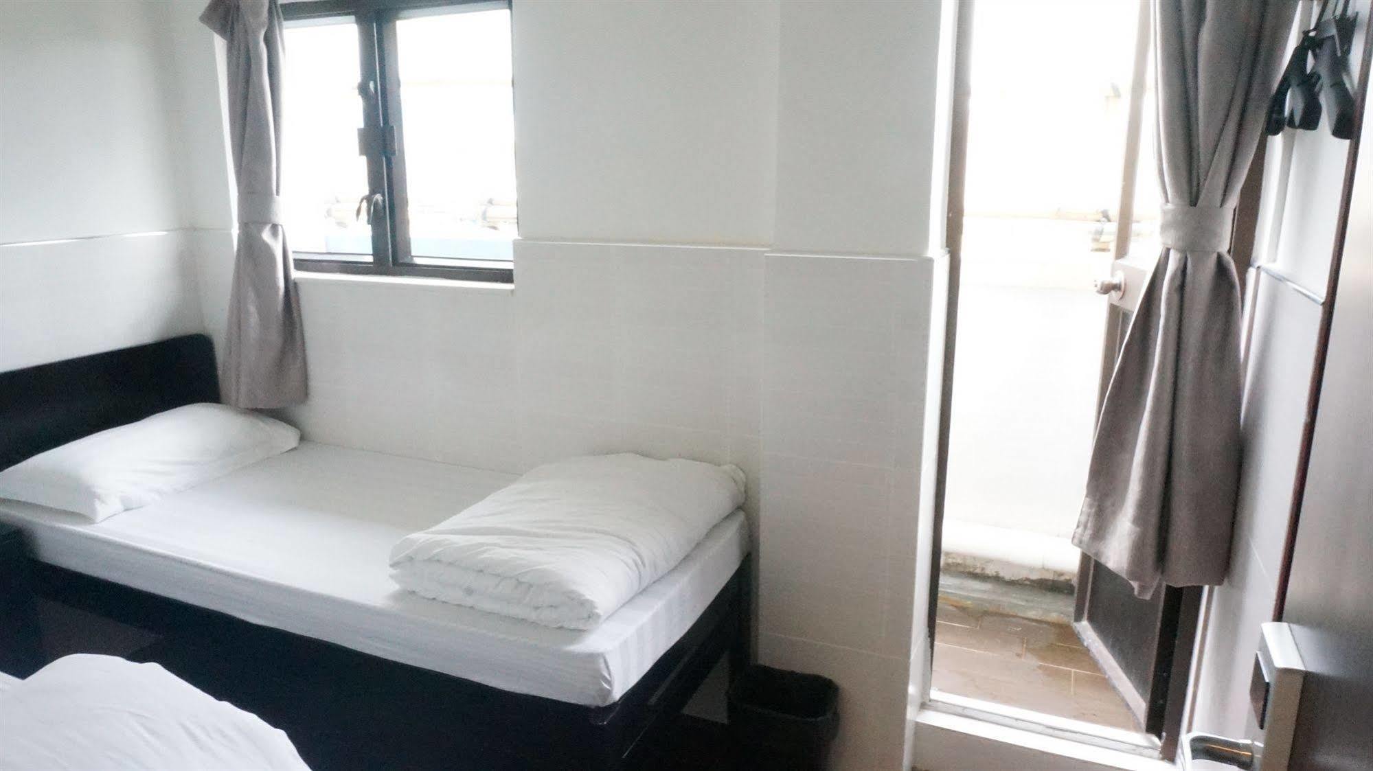 הונג קונג Kowloon Mongkok 1812 Guest House מראה חיצוני תמונה